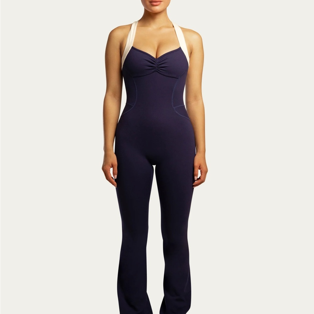 437 sculpt onesie navy/cream